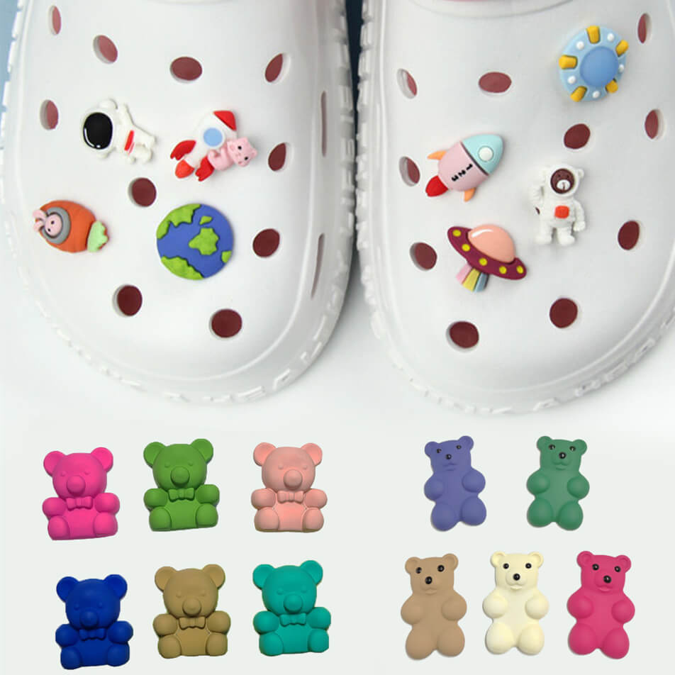 Wholesale Vendor Bear Series Hole Shoes Charms