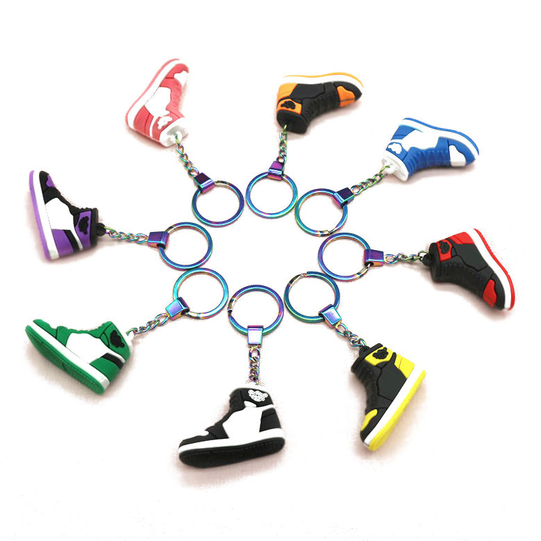  Mini shoe keychain - a unique fashion embellishment that illuminates your daily life
