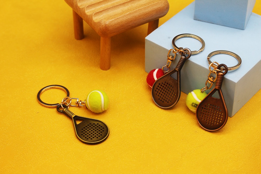Hot sale 3d Tennis Ball Racket Keychain Gift Key Rings Metal Tennis Ball Split Ring Take the tennis