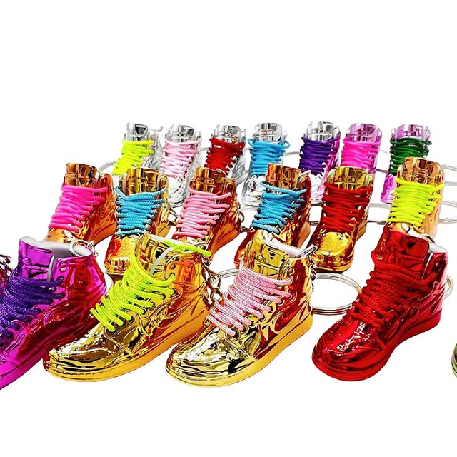  Mini Sports Shoes Women's 3D Basketball Business Keychain Sports Shoes Keychain with Transparent Shoe Box