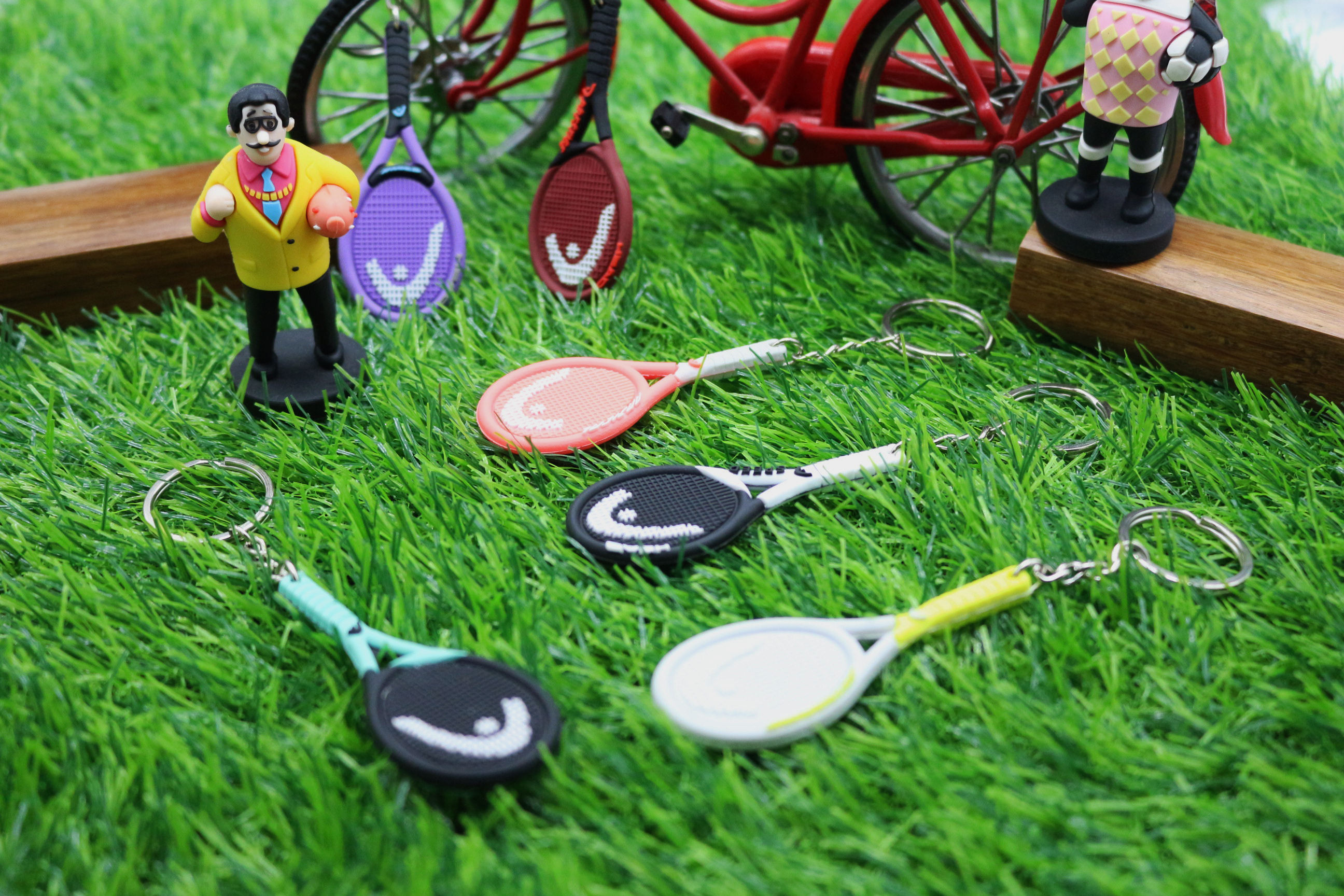 Factory Sales Llavero de PVC Sports Products 2D 3D Tennis Racket Keyring Mini Tennis Racquet Souvenir PVC Keychain