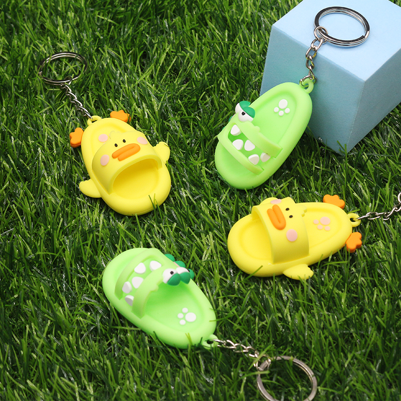 Wholesale Lovely Mini Shoe Keychain 3d Slipper Keyring Slipper Keyholder Croc Key Couple Bag Pendant Keychain