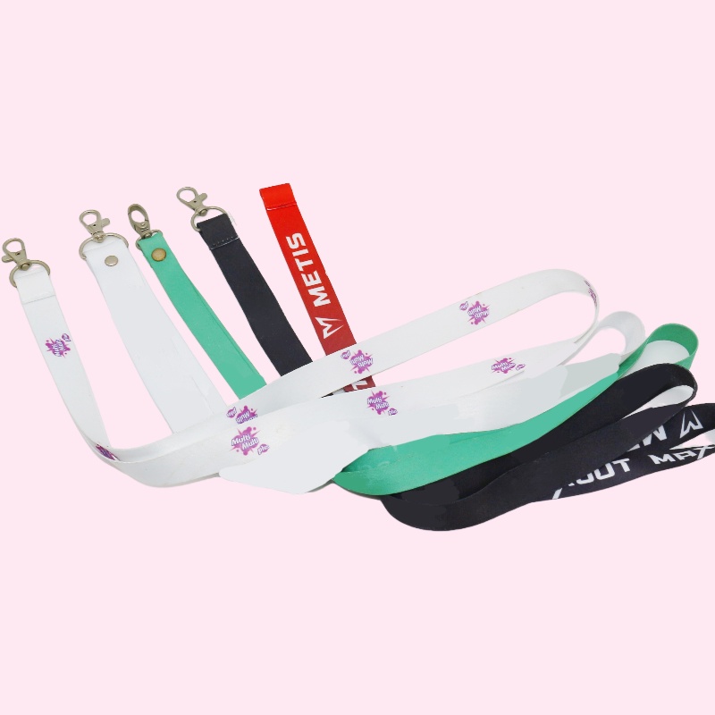 Winsnbwye lanyard custom manufacturer wholesaler personalized white keychain with polyester keychain suitable for keychains