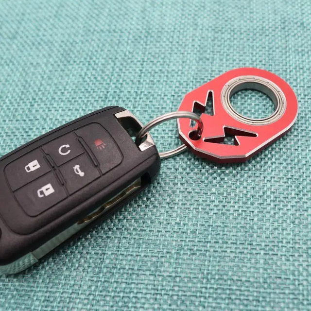 Wsnbwye Llaveros De Profesiones Cool Fashion Play Gift DIY LED Anime Lightning Spinner Keychains