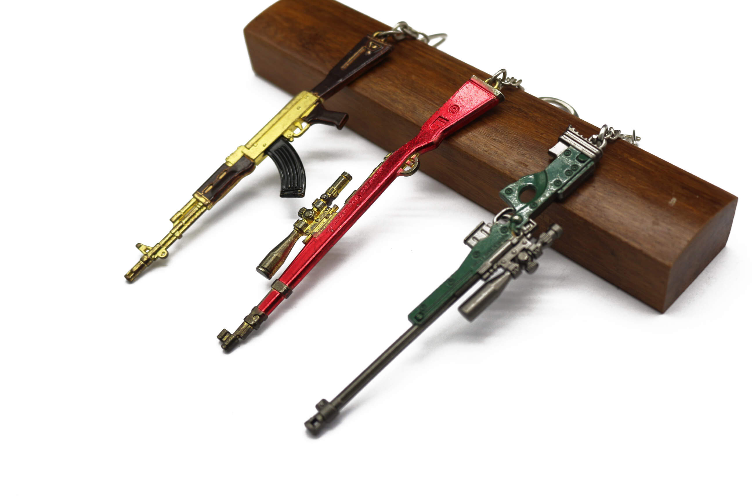 Luxury Metal Keychain Custom Simulation Pistol Gun Keychain
