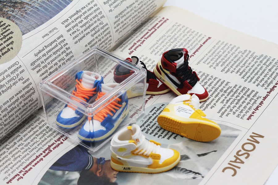 Custom Wholesale 2d 3d Mini Air Basketball Shoe Sneaker Rubber Pvc Keychain 