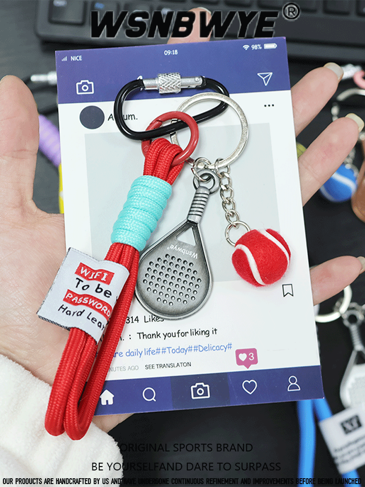 Custom Promotion Rope Vintagel Dumbbell Dumbbell Metal Padel Tennis Dumbbell Grip Handle Breathing Ball Keychain Gifts